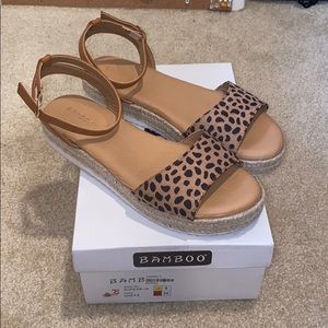 Cheetah print Sandals size 9